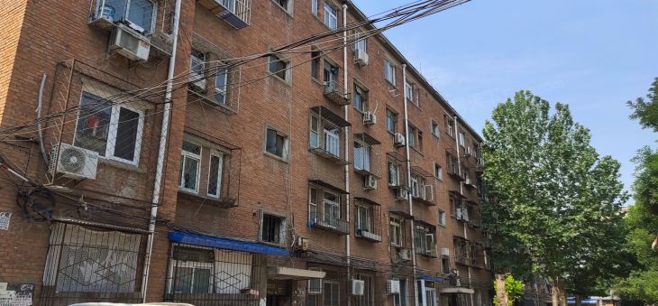 红华小区实景图