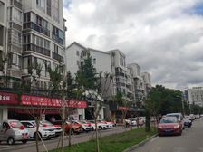 学府美地3室2厅东南
