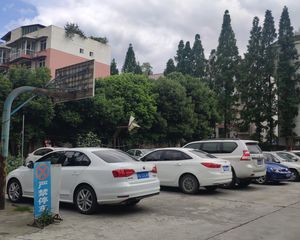航天长征大院2室2厅东北