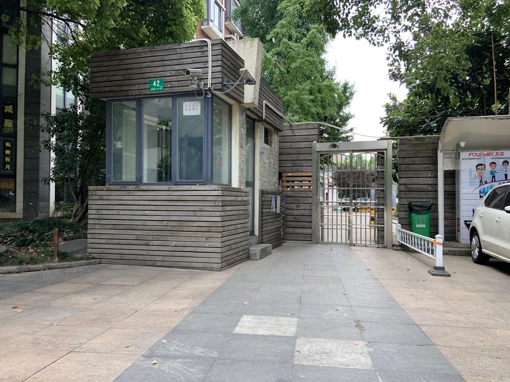 小区相关图