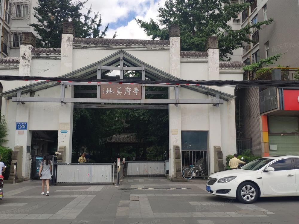 小区相关图