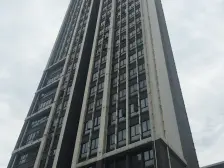 慧港国际 3室2厅 东 南 北