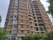 南北通透格局,满五年房东诚心卖价格可以谈