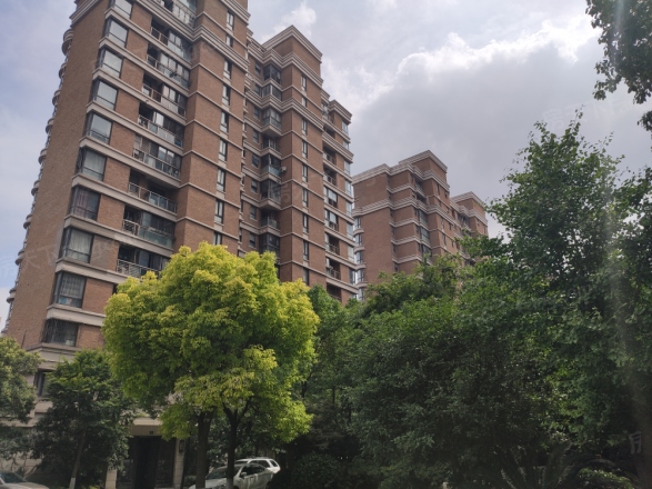 荣域飘鹰锦和花园