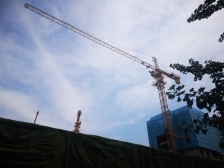 带装修大四房 业主诚心出售 价格可谈