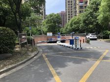 精装中的精装、地铁400米旁边就是龙湖天街综合体