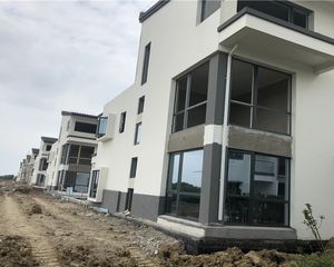 恒天品质近17号轻轨站离西塘景区近带2000亩湿地花园