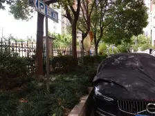 内环 02年电梯商品房 江景大三房