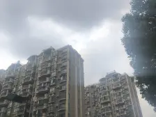 地铁300米+飞机户型+位置安静+园林小区+诚意出售。