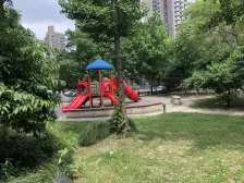 配套成熟小区,近地铁电梯房,出行方便,交通便捷。