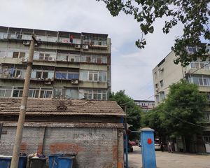 张仪村4号院1室1厅南