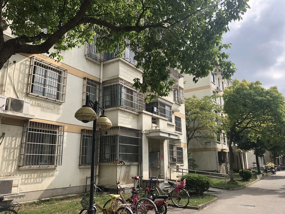 小区相关图