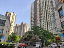 西流湖旁,花园式小区,精装修业主诚心出售,看房方便