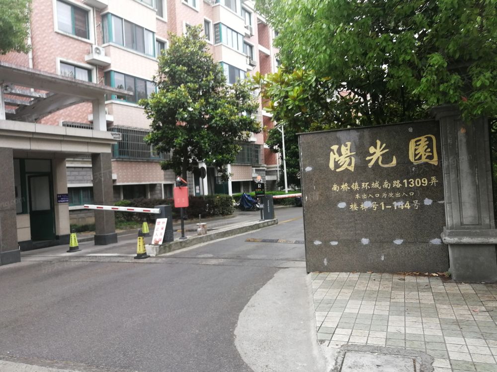 小区相关图