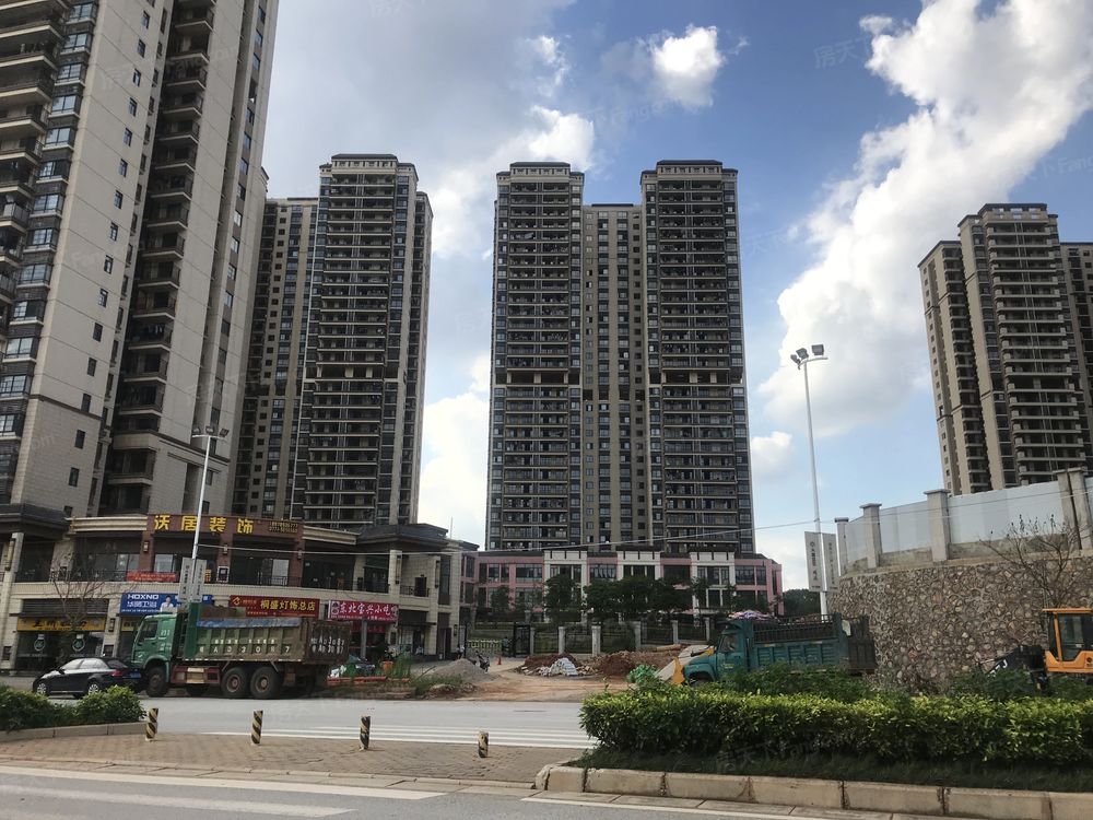 小区相关图