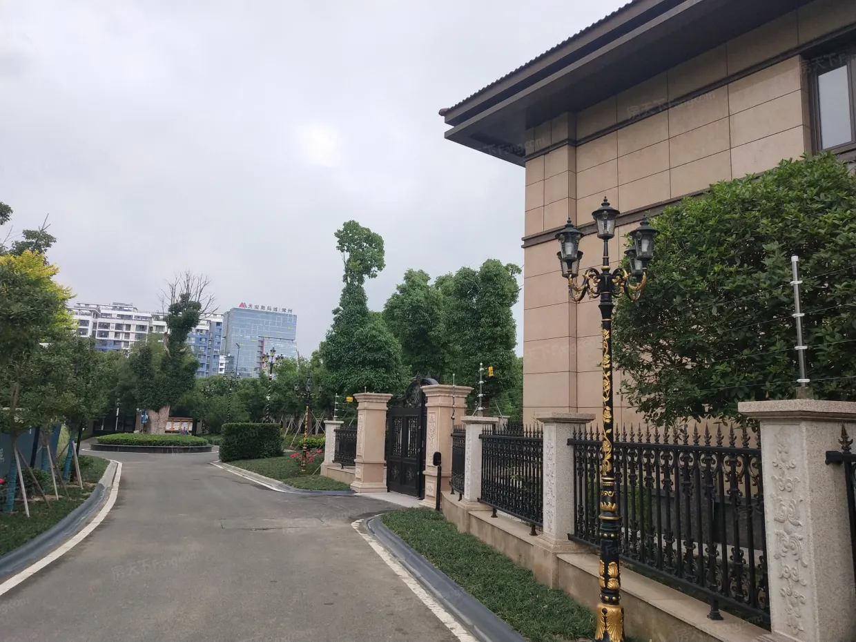 溪湖小镇(2011-5-20)别墅