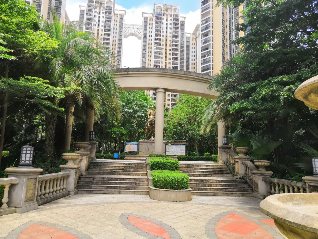 八桂绿城云顶印象