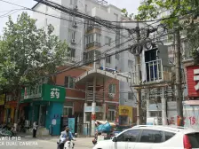 正岩俊园大复式 绿城广场 双气 随时看房 诚心卖