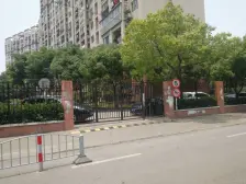 外环内 电梯次新小区 南北朝向 两房 交通生活便利