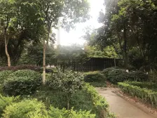 彩云湖巴山地铁,全新装修,高品质单配,拎包入住