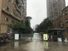 高新区 兰花丽景二期三房120万