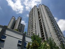 124平南北通透3室精装观山小区诚心出售价格可议