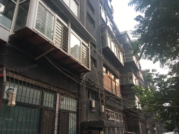 工农路木材公司宿舍实景图