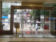 (shu)三峡广场(ren) 精装一室 户型方正