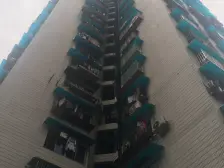 临江门轻轨三房 户型方正采光好