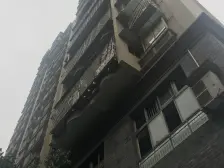 两路口桂花园电梯三房出行便利,适合陪。