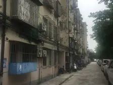 品质小区,繁华地段,刚需好房,装修齐全