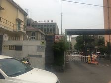 近地铁中间楼层全明小三房,配套完善,诚意出售