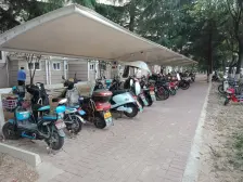 地铁8号线9月份通车 全新毛坯 位置安静 视野开阔