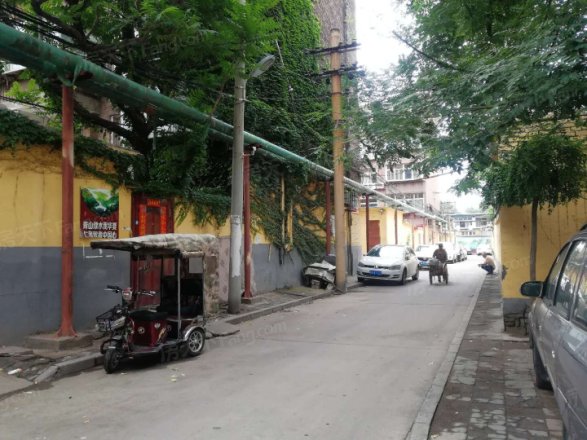 警苑小区实景图
