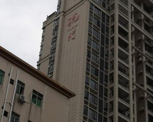 万达商圈客天下毛坯三房地铁口物业业主急卖