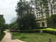 中铁元湾 东南北三面采光 自住精装 使用面积大