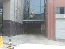 70年产权 电梯 复式 买一层实得两层 套内200+平