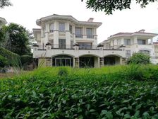 东南,视野看出开阔,新装修保养好