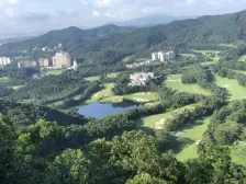 小区环境好,负氧离子高,物业管理严格。观澜湖景区