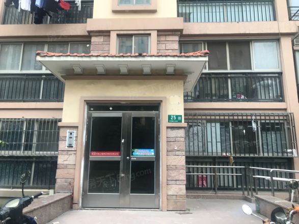源枫景苑实景图
