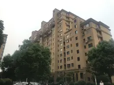 交大旁,电梯高区采光好,置换诚心出售。