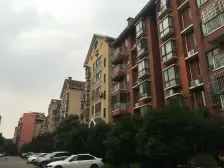 紫金园一期 南北通透,采光好 装修好,环镜优美 近地铁 周边匹套完善,,出行方便