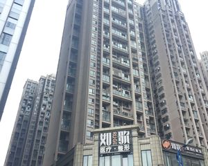 金牛万达C组团3室1厅南