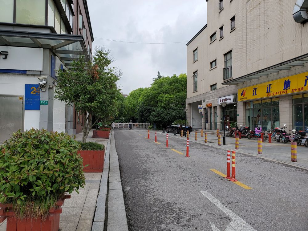 小区相关图