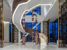 带前后花园 南北通后 安静不吵 看房方便