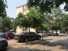 拜泉里阳面私产一室能贷款随时看房