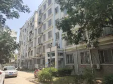 南北通透 商业配套齐全 近地铁 满五 出行方便 正规商品房