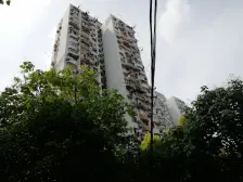 内环内,电梯学q房,出行便利,业主诚意出售,配套齐全!!!