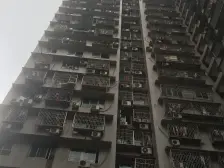 新华路简装三房带阳台 高楼层 视野开阔 便宜卖