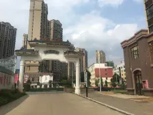 竹林花园 南北通透,采光好 装修好,环镜优美 视野好,诚心出售